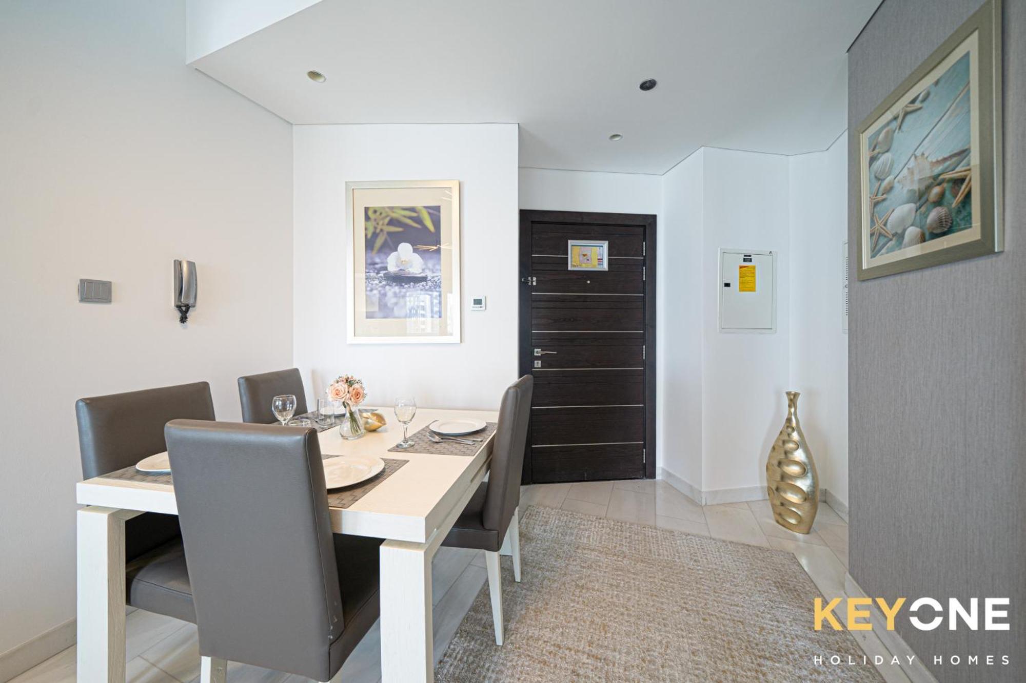Lavish One Bedroom With Amazing Sun Deck & Pool Dubái Exterior foto