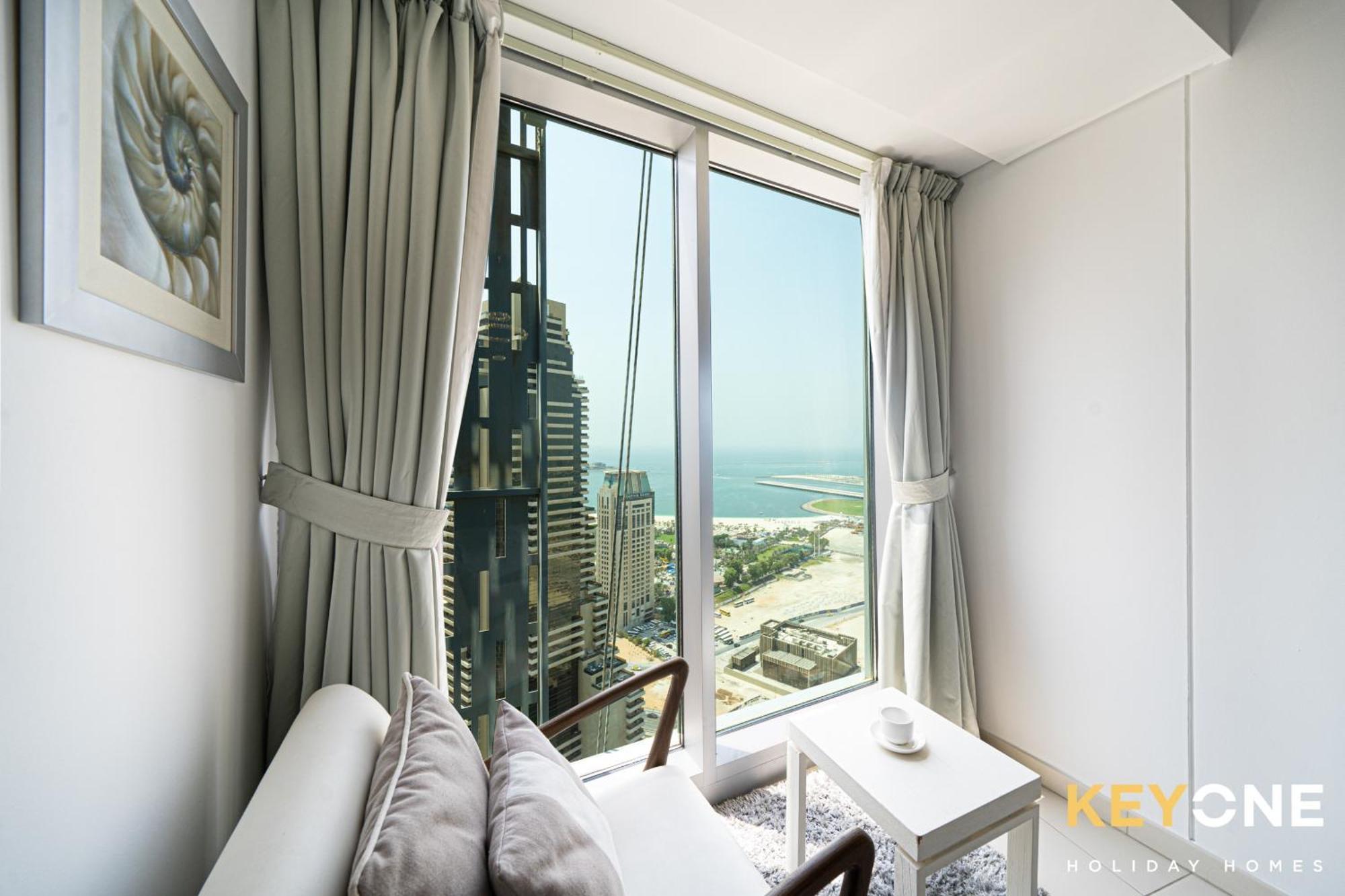 Lavish One Bedroom With Amazing Sun Deck & Pool Dubái Exterior foto